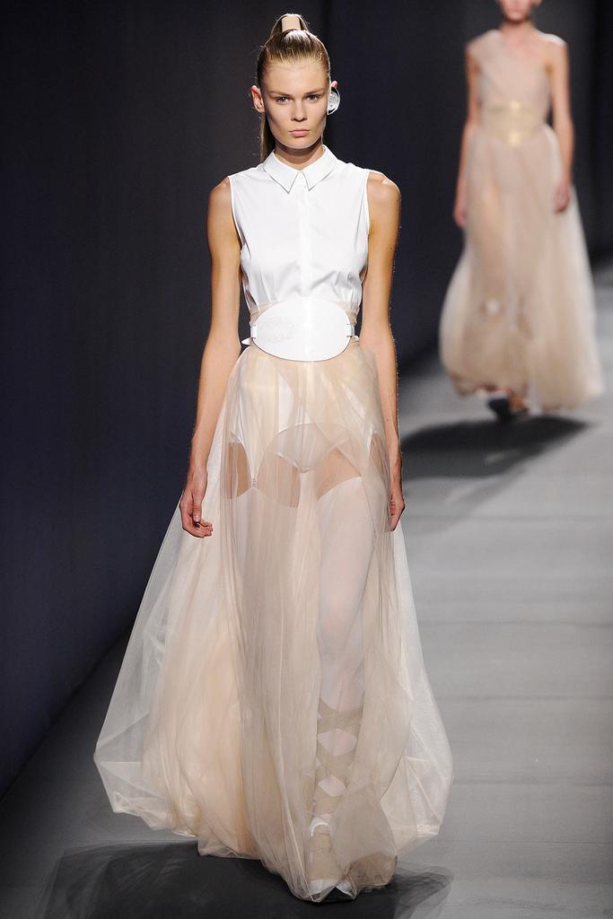 法国巴黎时装秀 薇欧芮 2015春夏 Vionnet 走秀