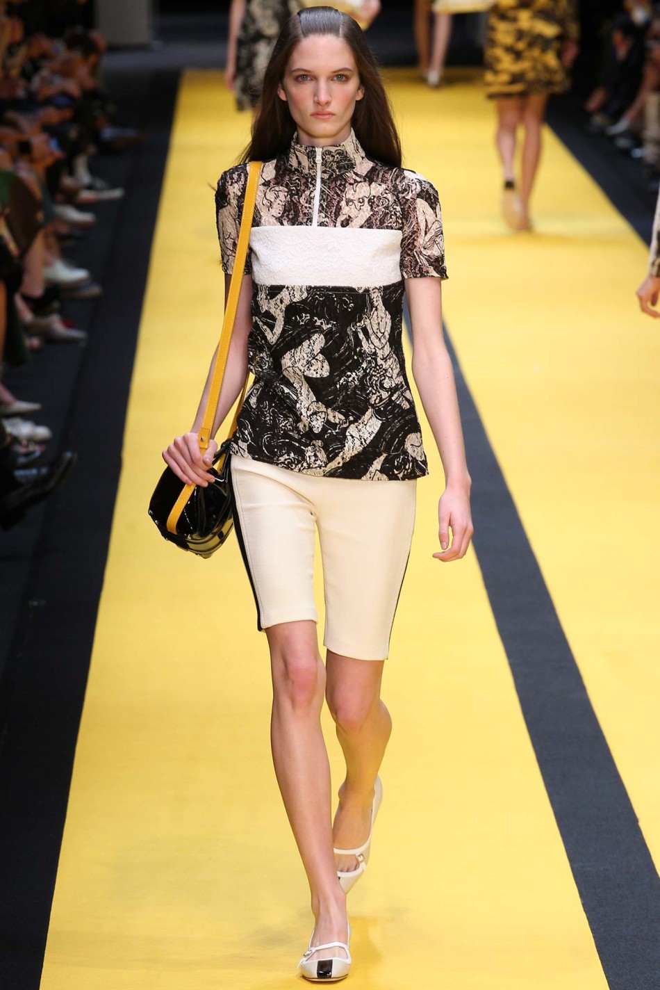 法国巴黎时装秀 2015春夏 carven 走秀图