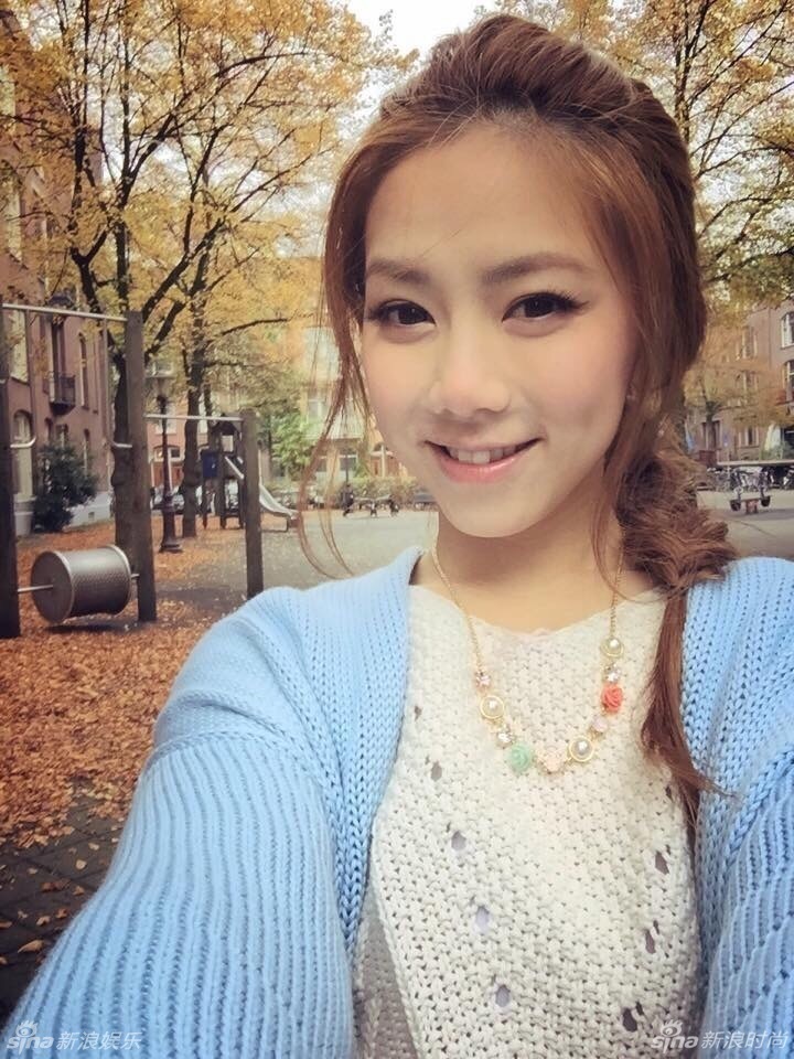 邓紫棋杨幂都爱它 女星麻花辫扮嫩哪家强 -- 佛