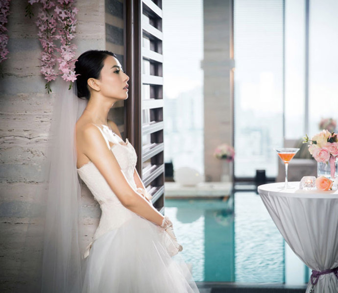 什么的婚纱_动漫婚纱情侣头像(2)