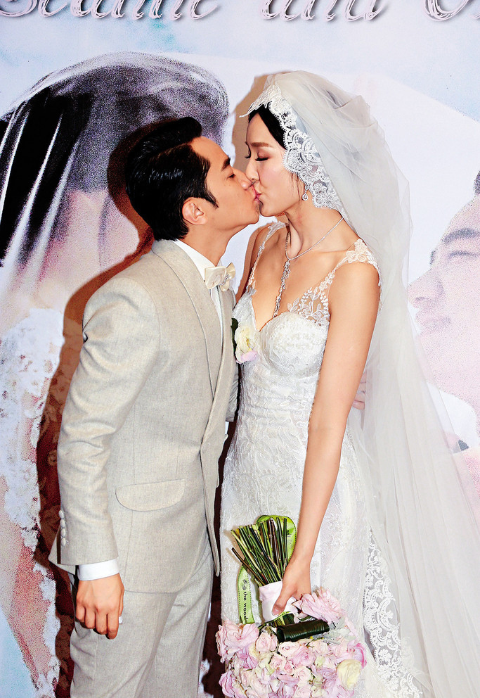 李亚男婚纱_李亚男婚纱照(3)