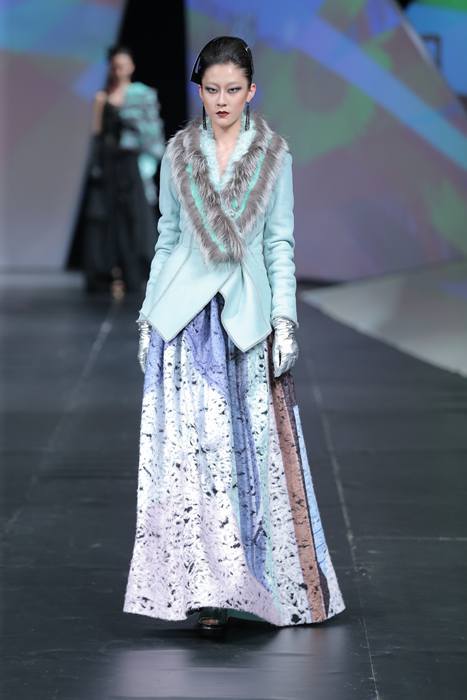 SEC祁刚2015秋冬 “对岸”时装公布会 - 娱乐明星 - 紫呜网 - www.ziwuwu.com