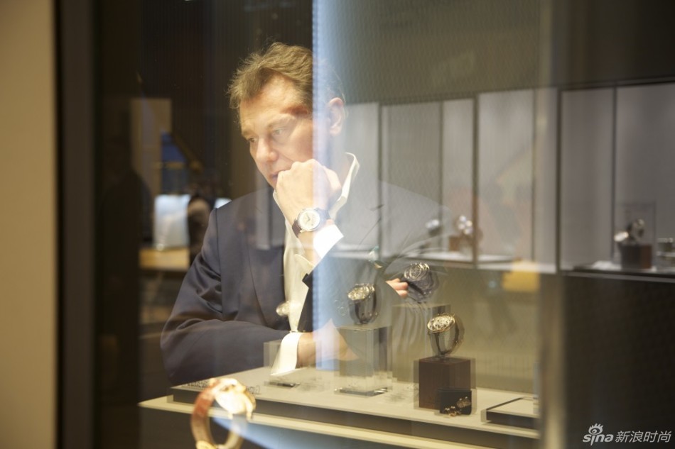 一年一度的巴塞尔国际钟表珠宝博览会(2016 Baselworld)于2016年3月17日至24日在瑞士巴塞尔展览馆举行。一起看看顶级品牌的展台有哪些亮点吧。