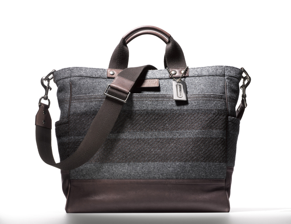 coach包包品牌标志_COACH黑色手提包亚历山