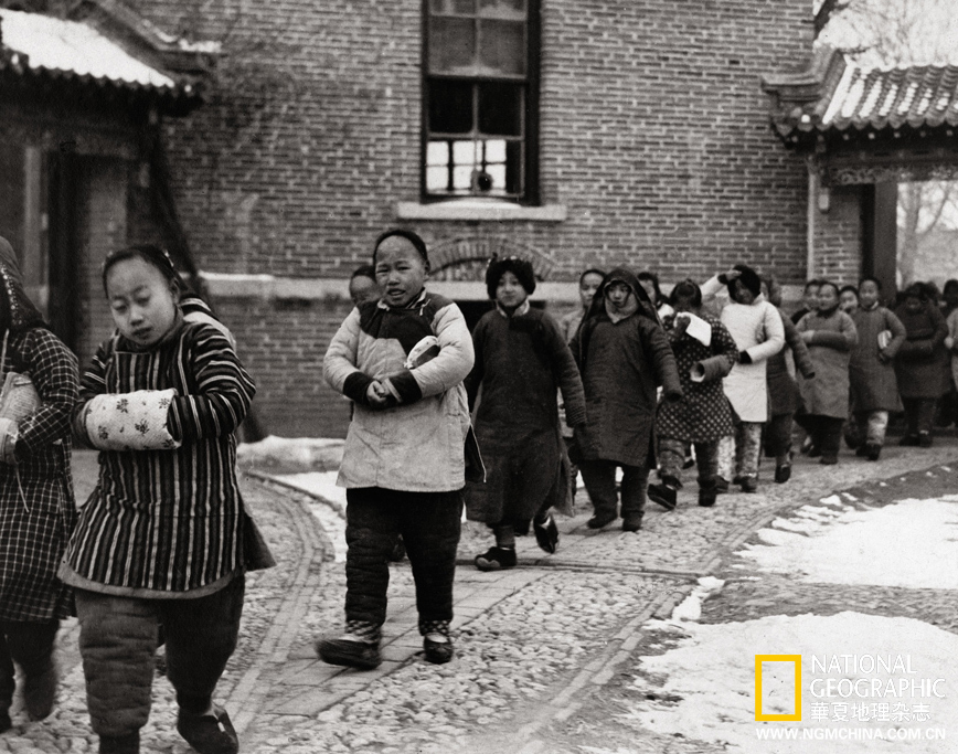 真实，精彩，爱死人的旧中国，罕见老照片让你心悸！（收藏版）