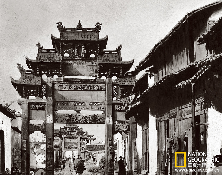 真实，精彩，爱死人的旧中国，罕见老照片让你心悸！（收藏版）