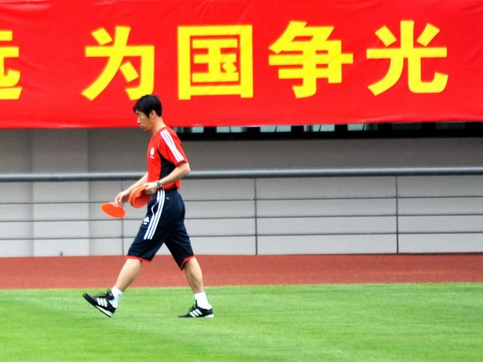 青岛海牛12场中超的主场收官战取得过7胜（2平3负），近5场不败