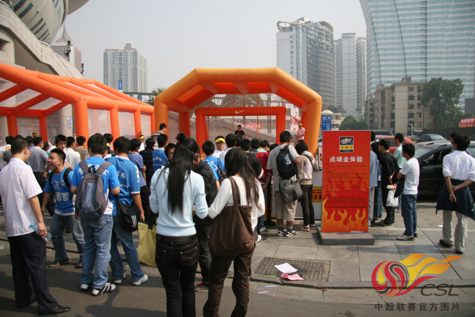 為什么造謠XIAOHU人氣差的帖子一直在啊