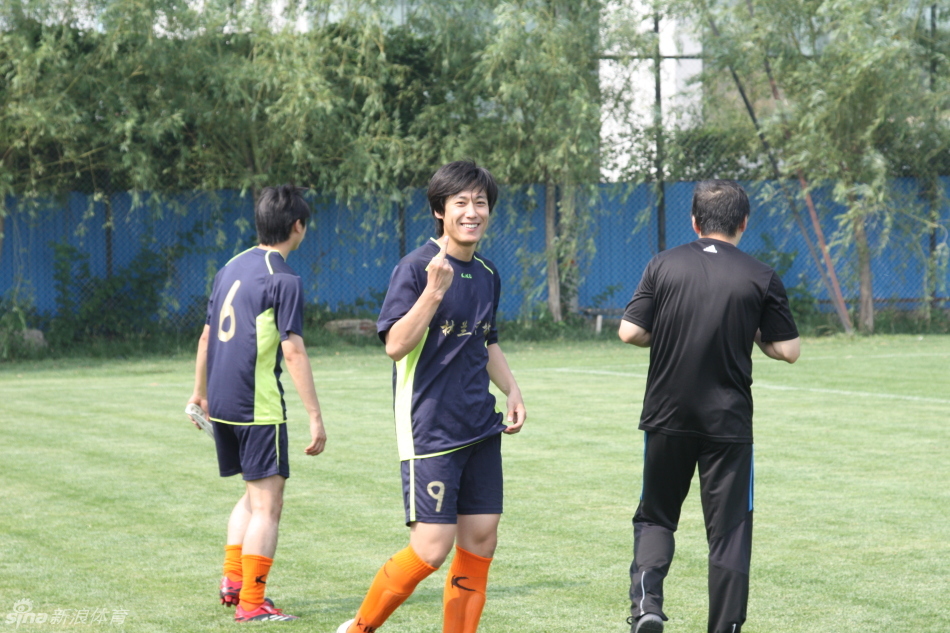 威少11+7+4難阻敗局，一神跡比肩保羅詹皇，國王不敵灰熊吞8連敗