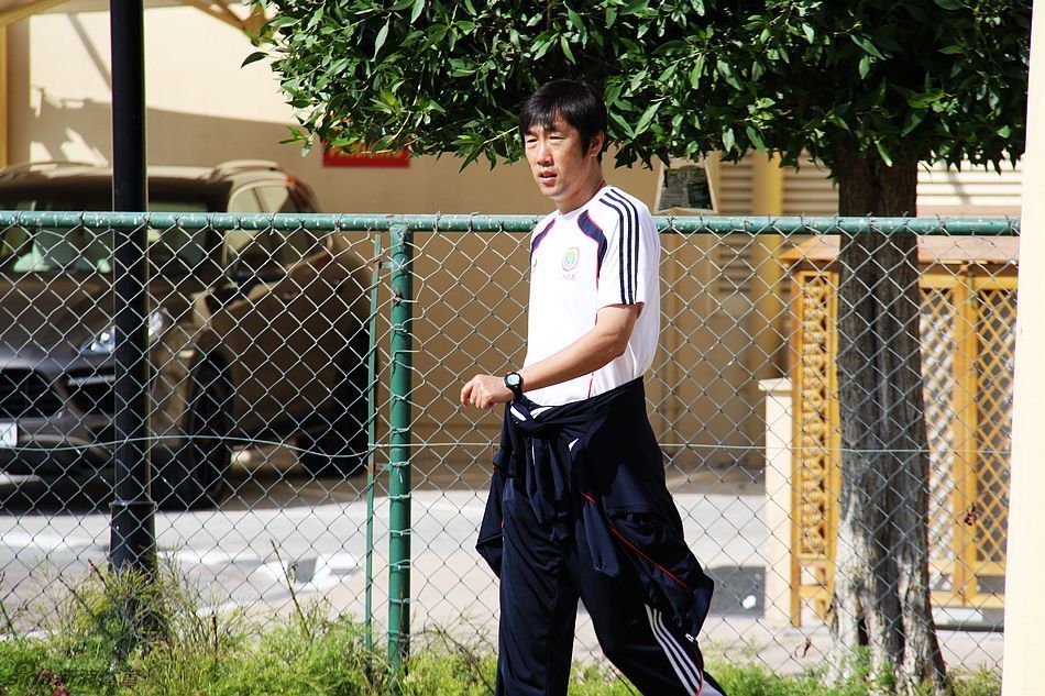 [流言板]路威：东契奇还在进化，但唯一缺点就是总是争论判罚而分心