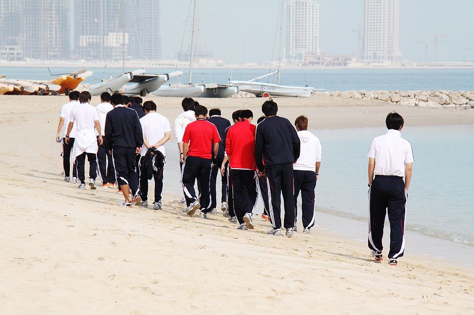 杨瀚森：在NBA去发展联盟不是坏事 常规赛让我感觉自己非常渺小