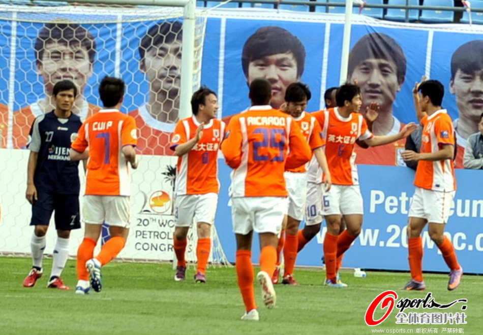 [JR热议]四年前的今天，EDG夺得2021全球总决赛冠军成就大满贯俱乐部