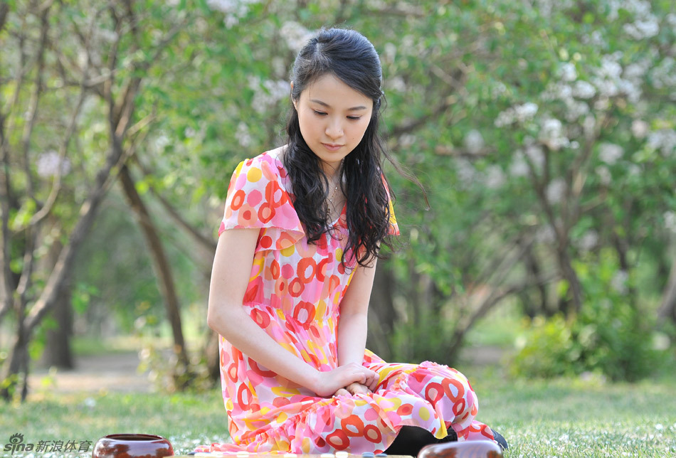 围棋美女陈盈写真_高清图集_新浪网