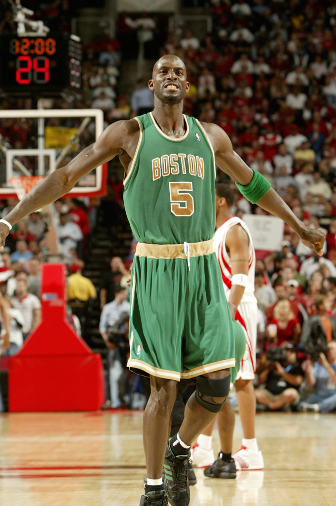 nba咆哮帝加内特职业生涯咆哮装备集锦_高清图集_新浪网