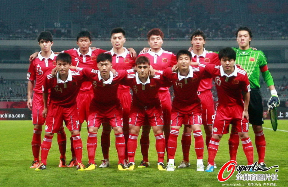 三大优势，“中西合璧”，邵佳一是国足主帅最佳人选吗？