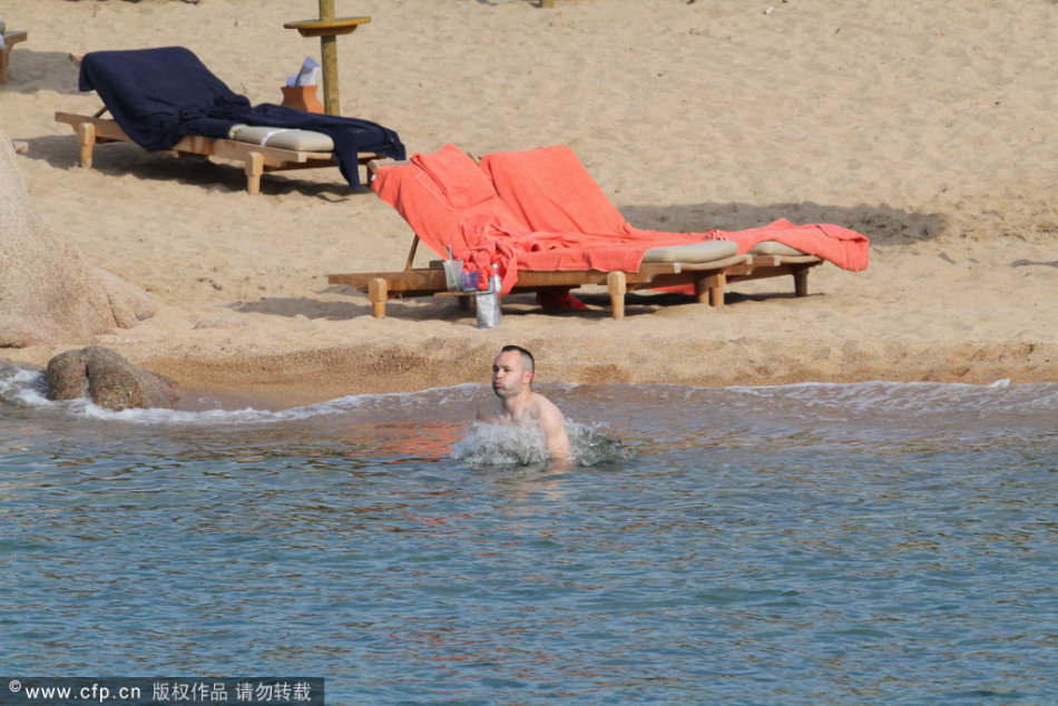 <em>伊涅斯塔</em>伴<em>女友</em>海滩度假 - 新闻中心 - 佛山信息