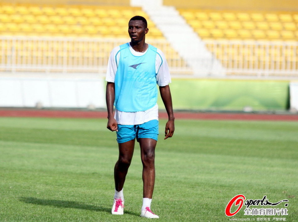 维尼续约问题因素之一