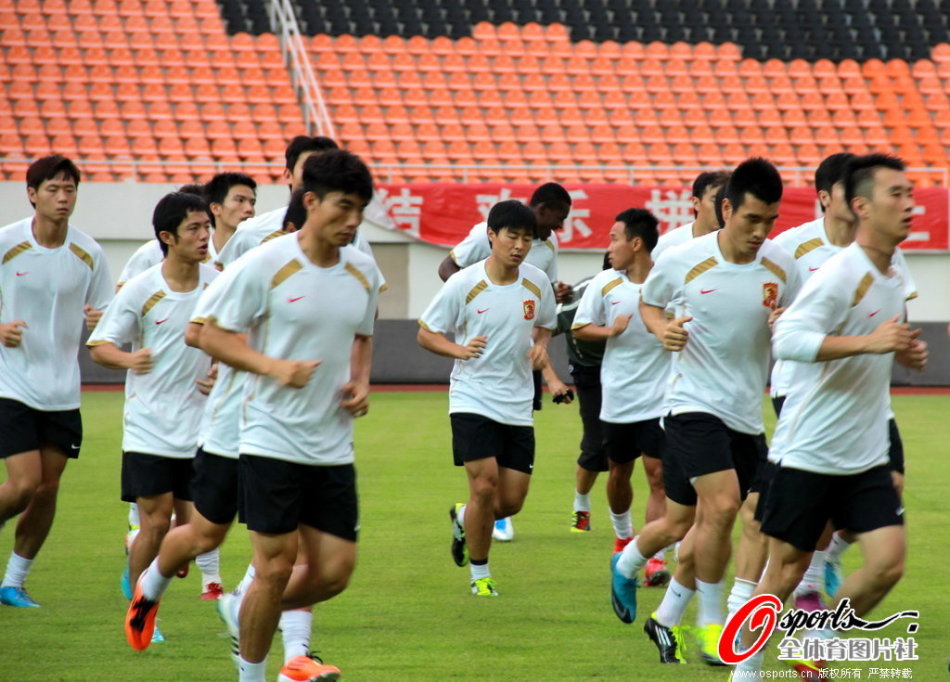 HlE长约绑定塔赞了？真的要回去了吗？