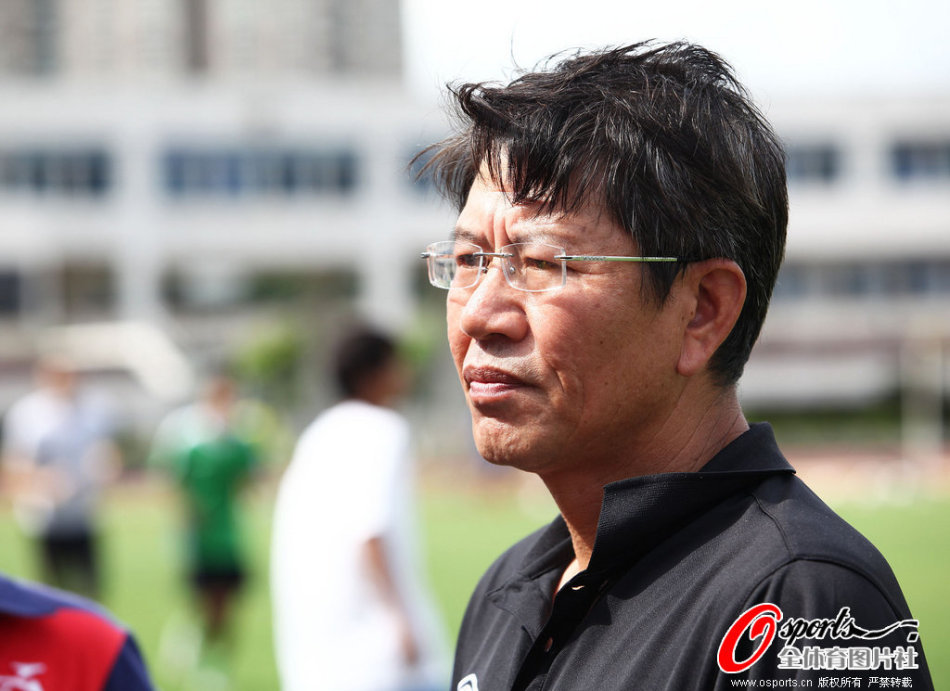 英格拉姆22分5助 NBA猛龍121