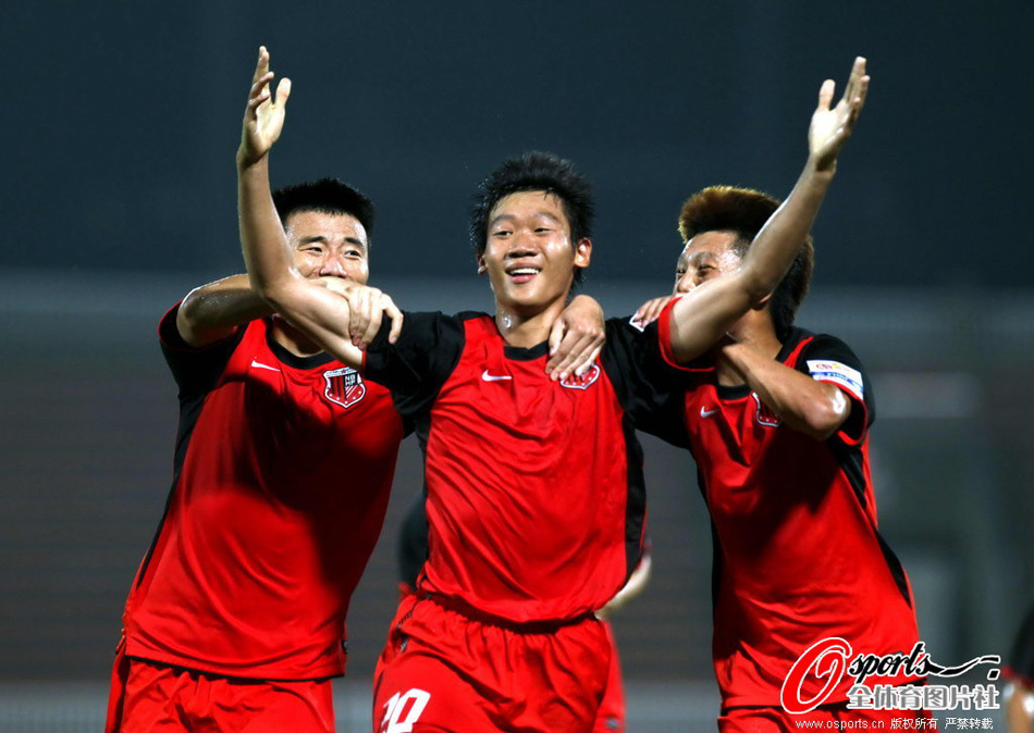 首秀23分钟29+6三分！格林大喊“我回来了” 美记：像恶魔般肆虐