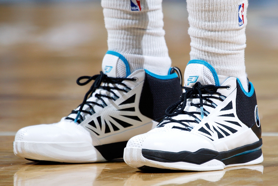 克里斯保罗精彩时刻 战靴回顾 - 新闻中心 - 佛山