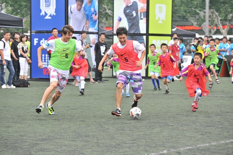 大合同悬了！篮网托马斯腿筋再次受伤 上赛季曾因此只打25场比赛