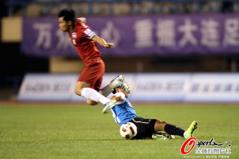 Uzi，C罗，詹姆斯，三个领域的人气王，谁最名不副实？