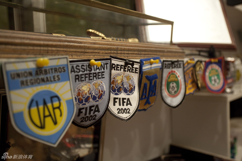 [流言板]卢：现在联盟人人都会投三分，想及时补位到每个点非常困难