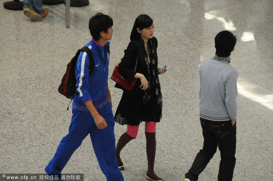 申京生涯至少2500分1000助攻&历史第三年轻 仅次于詹姆斯字母哥