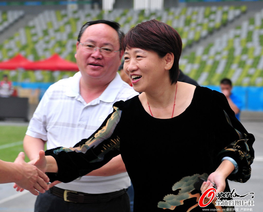 追平三分吃帽！7號秀費爾斯12中8得21分6板1助4斷 三分4中3