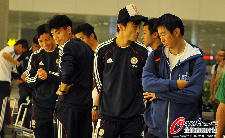 [流言板]主持小钰晒日常照：每天都在到处窜着打工