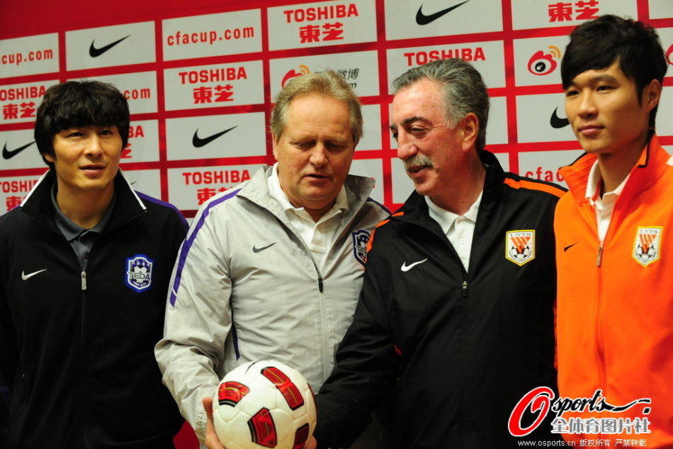 最后還差不了多少！籃板對比掘金首節25