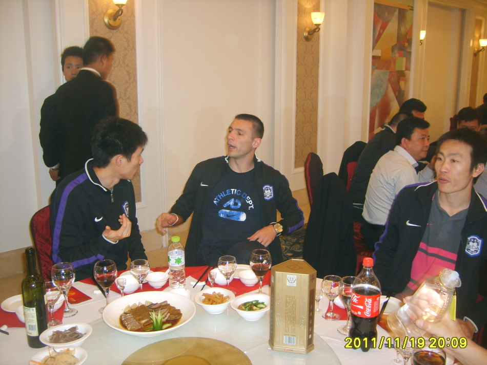 基德：希望欧文25年就能回归 他和弗拉格的后场组合会很完美