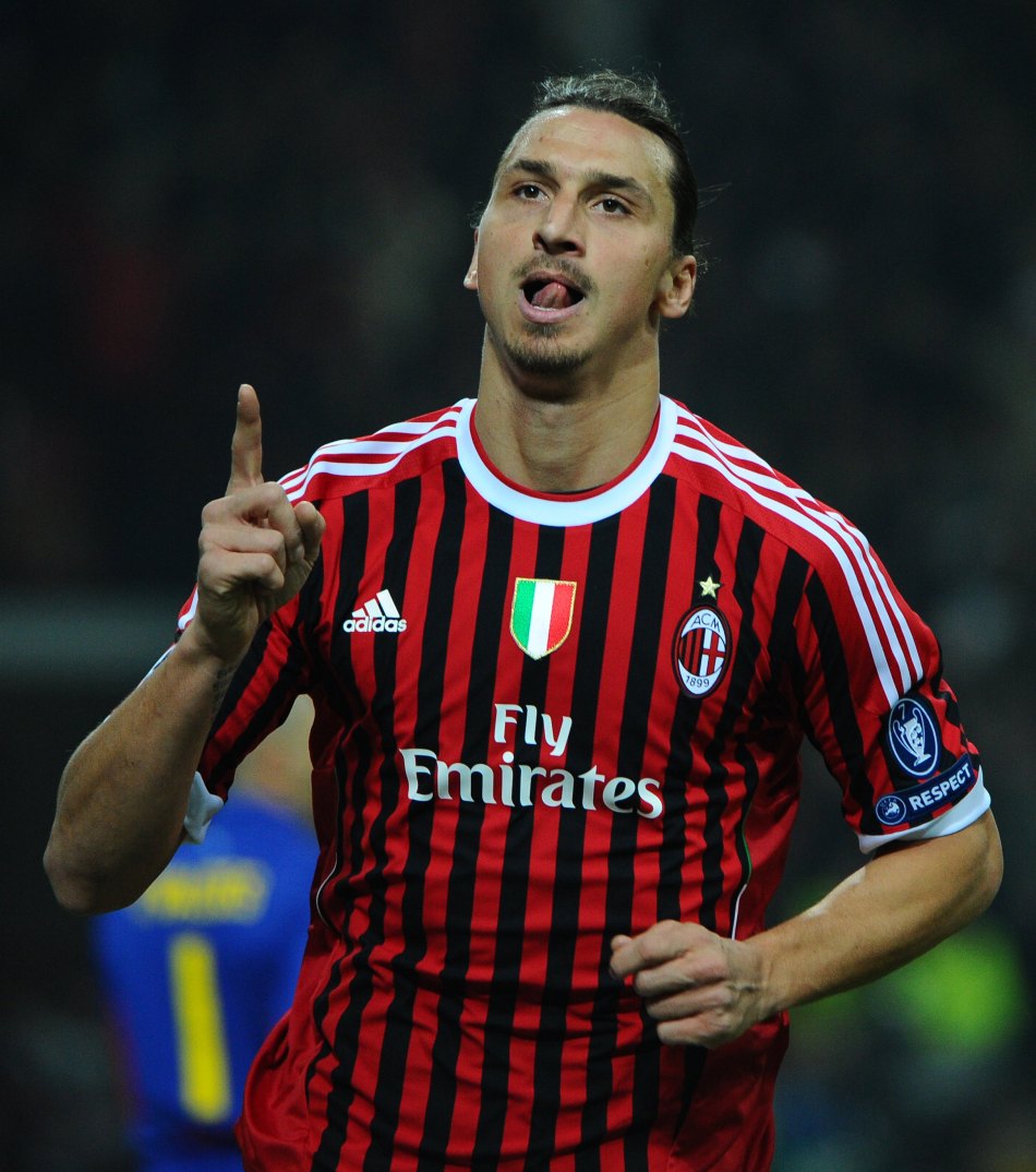 【圣西罗南看台】<em>意甲</em>13轮★AC米兰vs切沃★