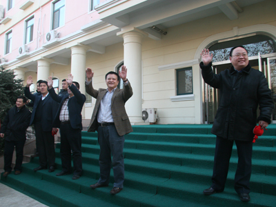 [流言板]馬健：庫里砍下38分居然沒贏球，他需要更多的幫手