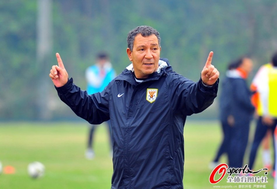 [流言板]繼續進步！阿夫迪亞11月場均可以得到27.9分7.1籃板6.6助攻