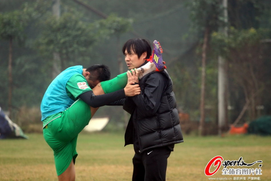 武里南联主帅：我们制定了应对海港的周密计划，最终打入两球