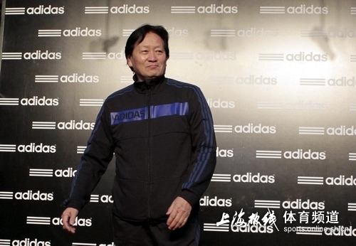 狄龍加盟太陽后已至少得到200分&25記三分！隊史達成此數據最快