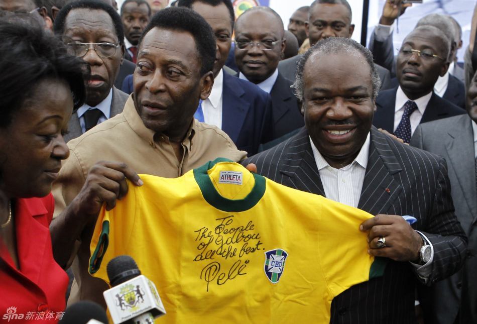 贝利球衣号_贝利的球衣号是多少_贝利的球衣