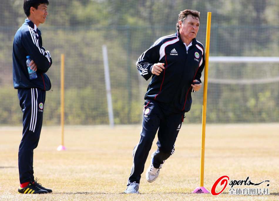 媒體人：約基奇全功率模式下申京被打得滿地找牙 還是太超標了