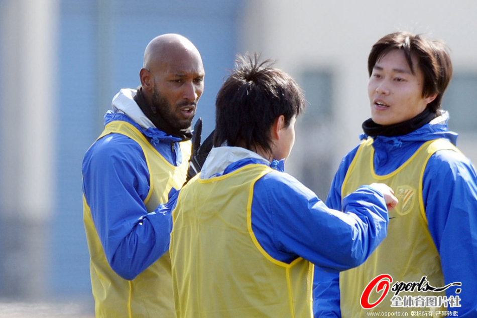 又能投三分又能護筐，火箭二隊先發中鋒的作用看起來非常全面？