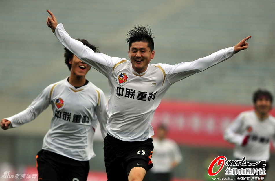 中超第29轮最佳候选：王燊超、钟义浩、法比奥、泽卡、兰克尔泽