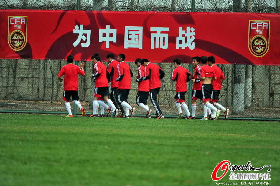 中国U22男足集结备战亚青赛 - 新闻中心 - 佛山