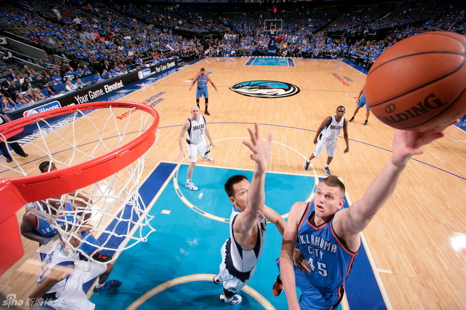 2011-2012赛季NBA季后赛雷霆4:0横扫小牛 全