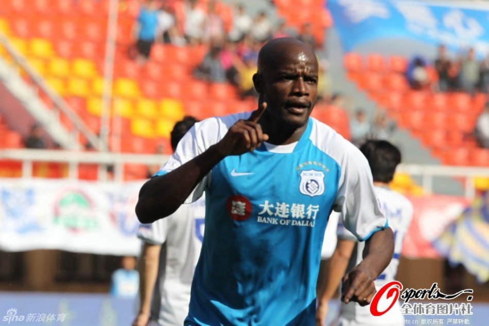 還是看你！弗拉格再次強打費爾斯 對抗后打板中投命中！