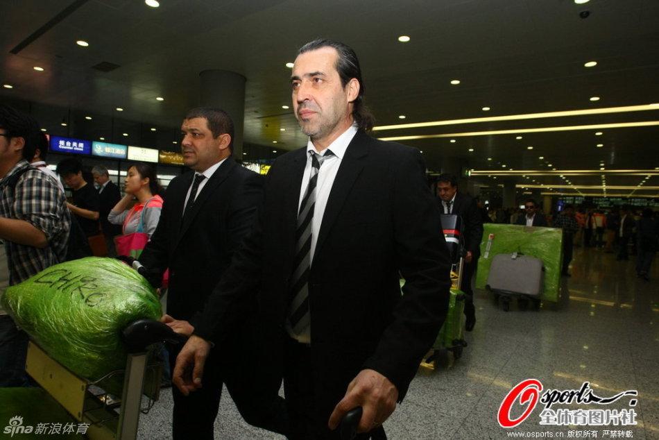 阿根廷教练前途未卜-阿根廷,上海机场,北京时间