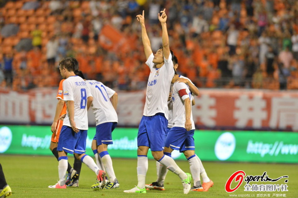 约基奇：不想给约维奇建议因为和他在不同队伍 他得听他们的教练