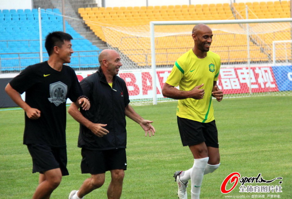 打完球打架？賽后華盛頓和費爾斯起沖突 但被拉開沒有判罰