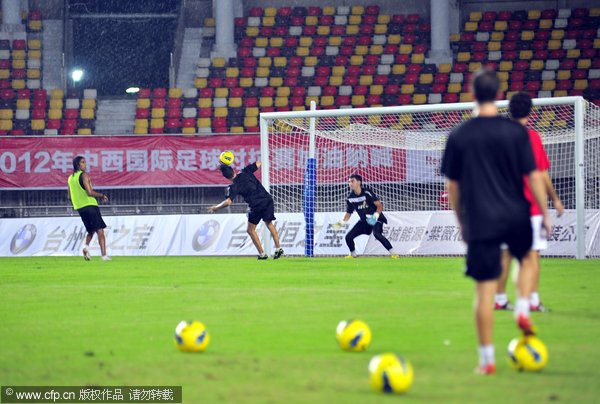 【直播】ShowMaker：以为自己在中国没那么受欢迎，结果全是人