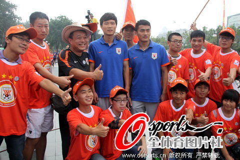 【PGS10小组赛概述及PGS数据全景贴】BB有点慌，微博要靠JDG拿前2